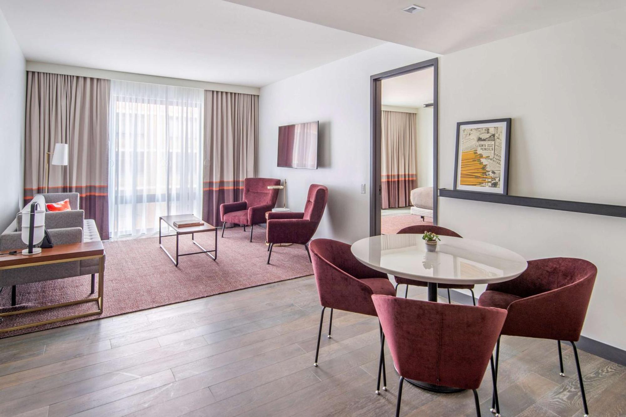 Canopy By Hilton Arts District 4*